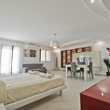 Modern House - 5 Stelle - Posto Auto Privato Apartment Brindisi Ngoại thất bức ảnh